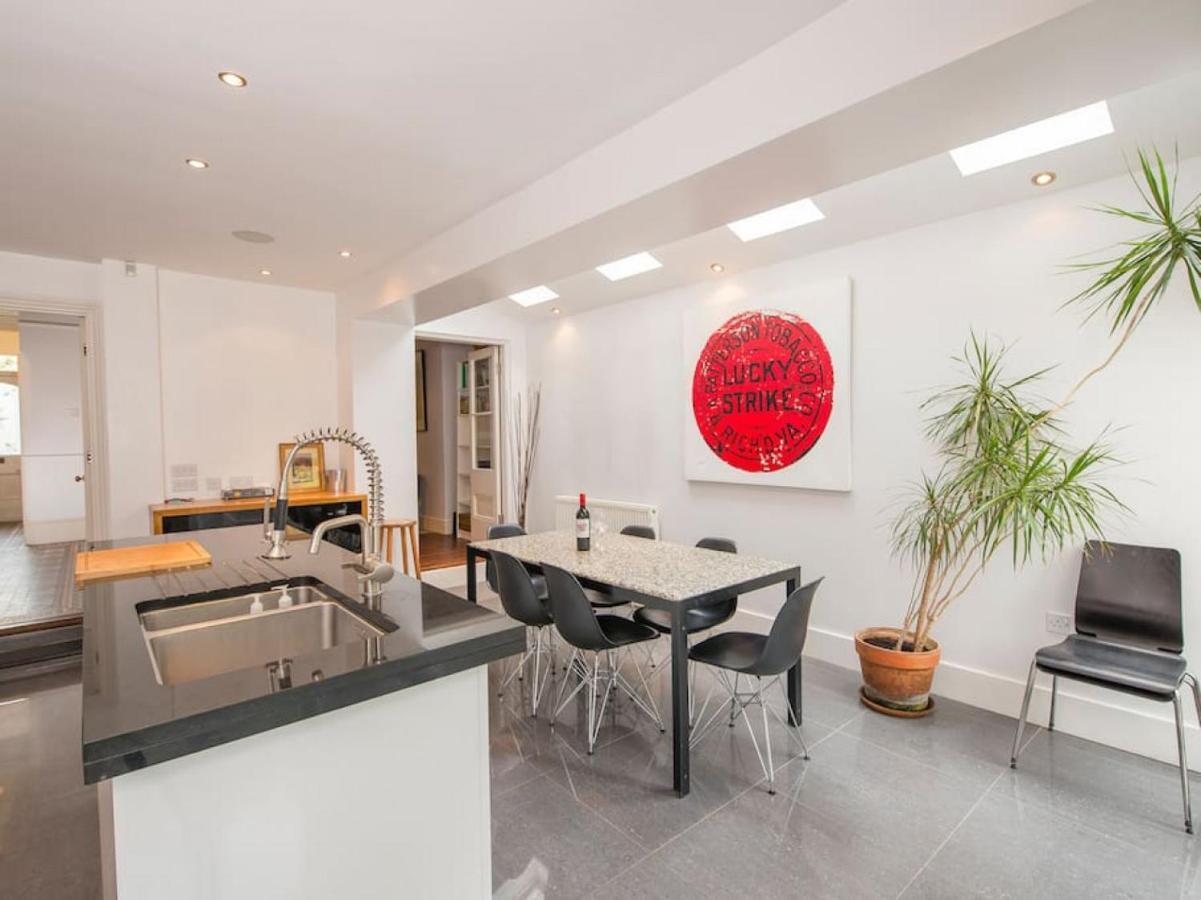 Spacious 4 Bedroom Character Home In Pontcanna Кардифф Экстерьер фото